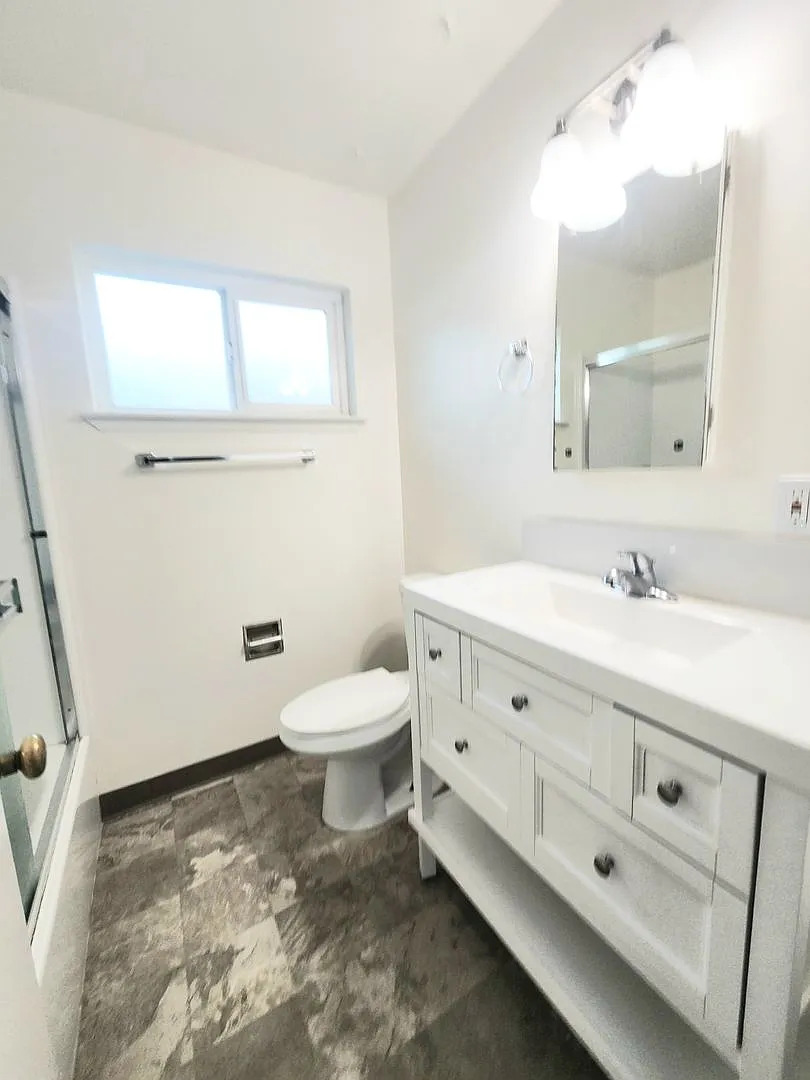 Redwood City Condo: 146 Madison Ave
