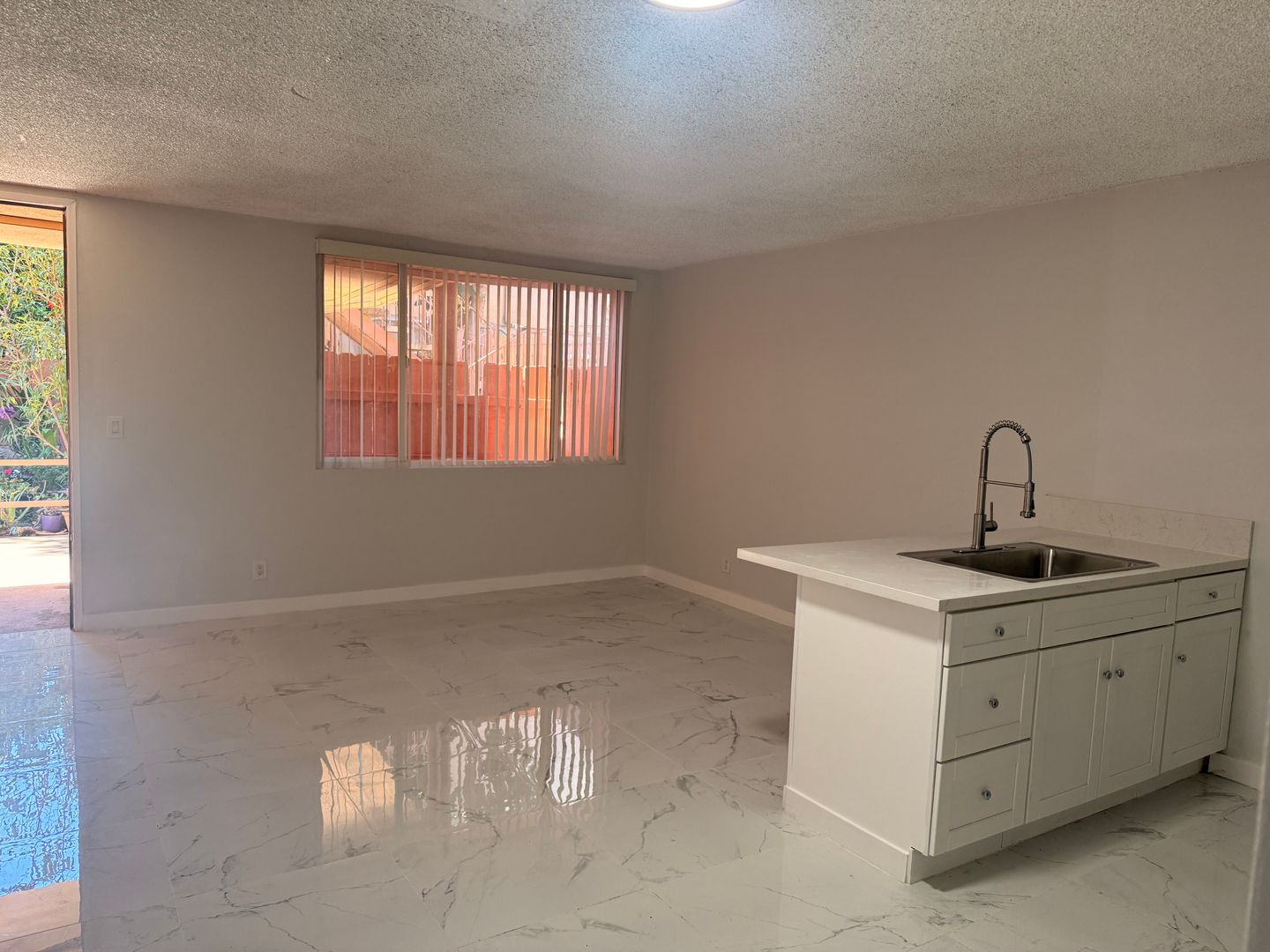 Panorama City House: 14751 Titus St.