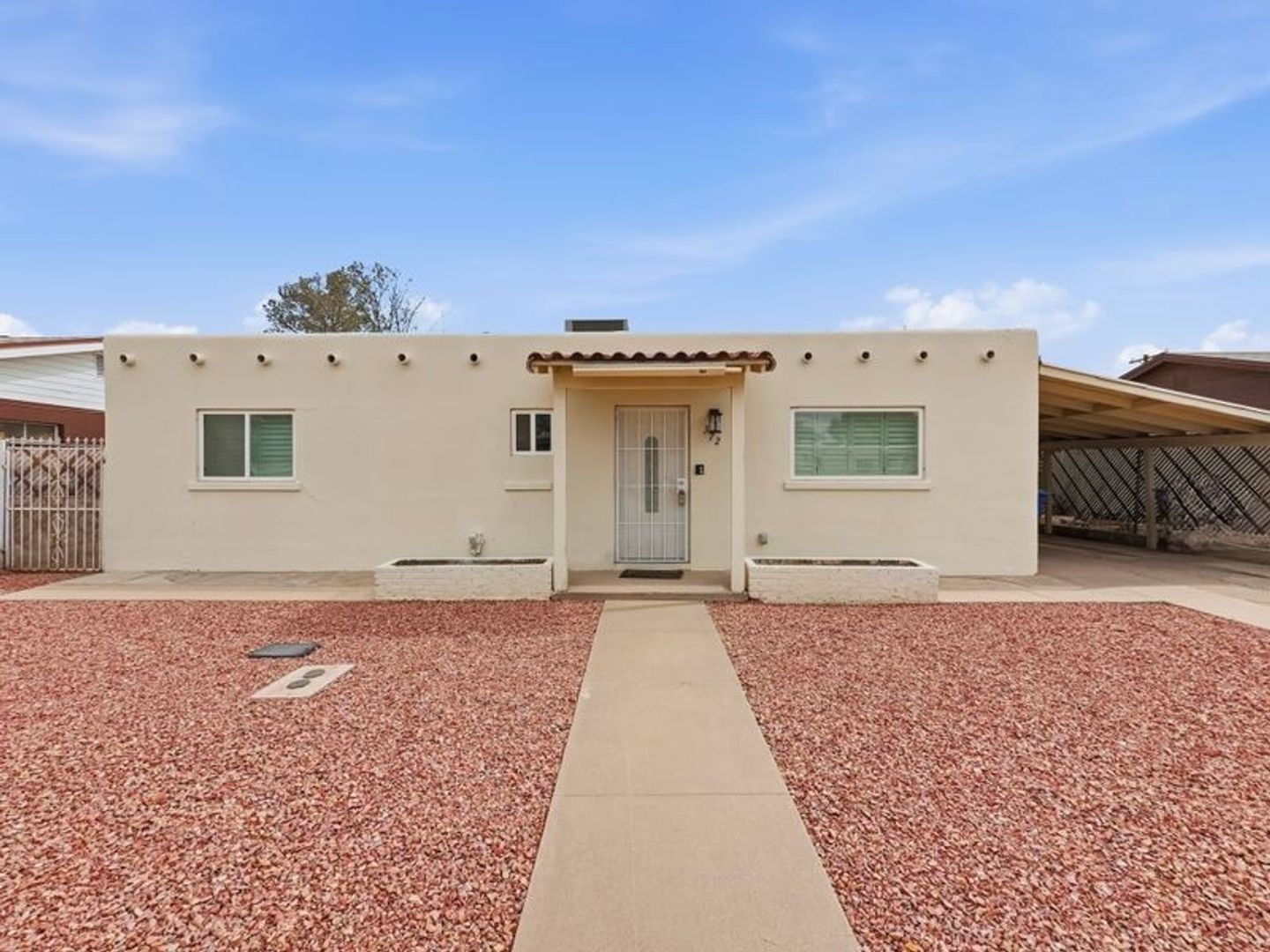 El Paso House: 372 Cooley Avenue