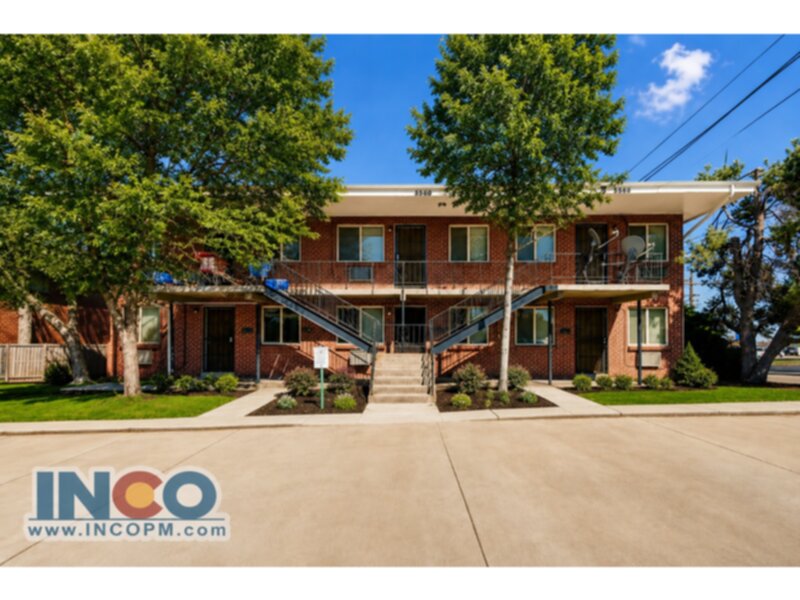 Littleton Condo: 5560 S Sherman Street