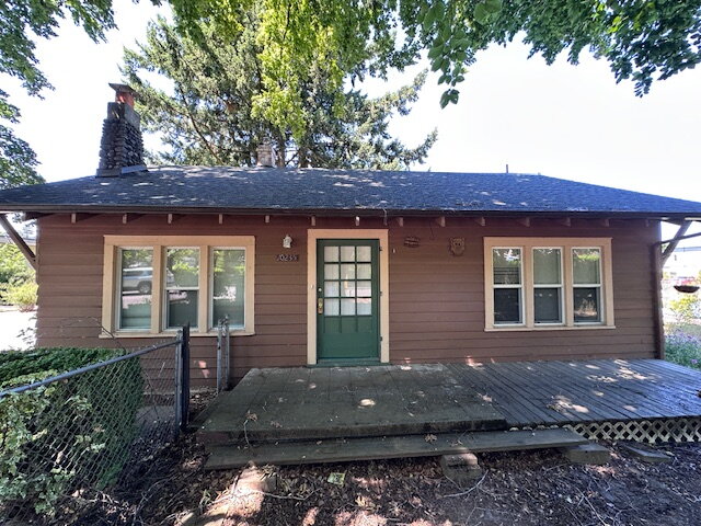 Portland Apartment: 10235 NE Prescott
