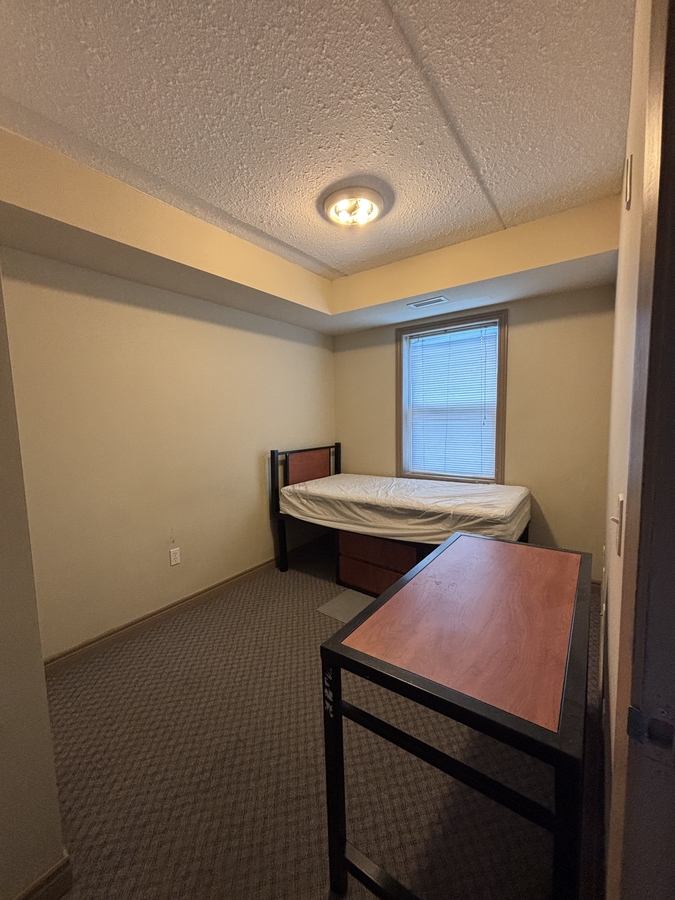 202 - 271 Lester St - Unit 5