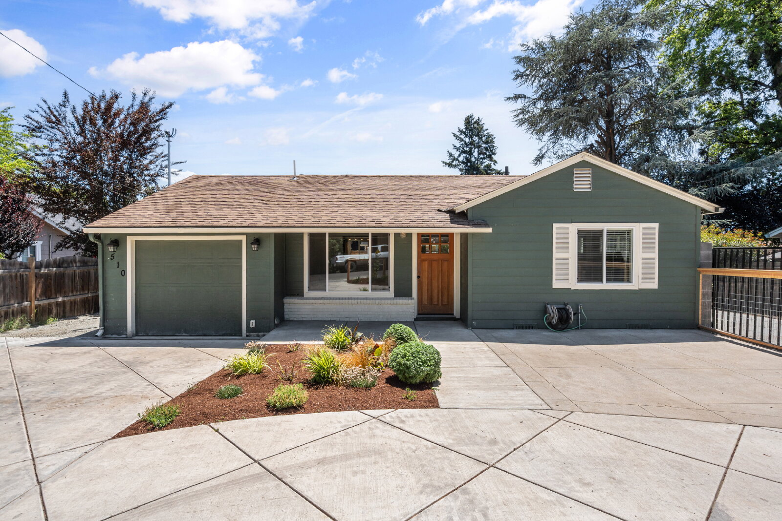 Medford House: 510 Keene Drive