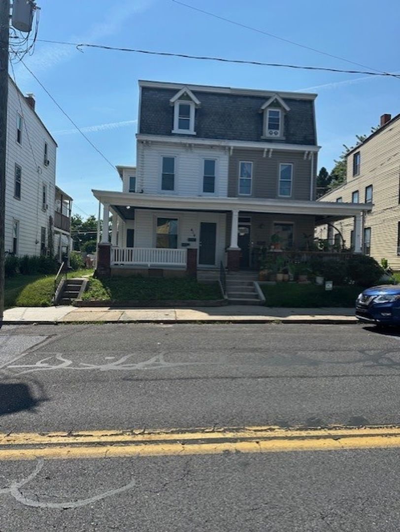 New Cumberland Condo: 414 N 3rd St -