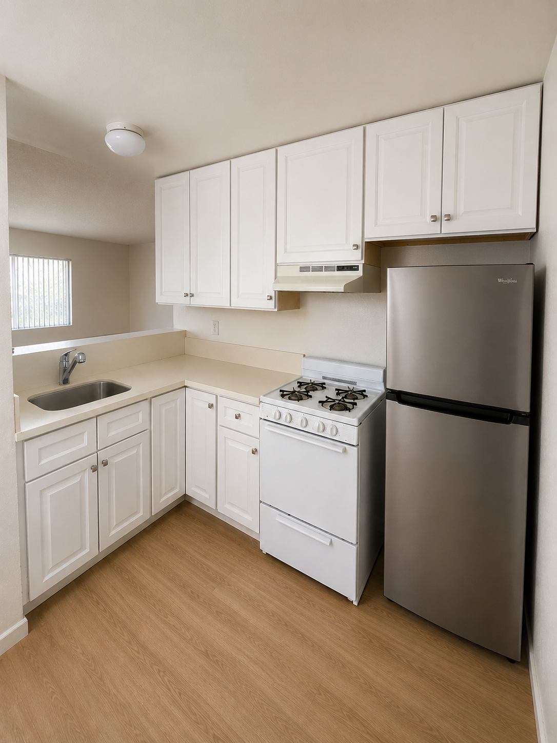 North Hollywood Condo: 11438 Killion St.