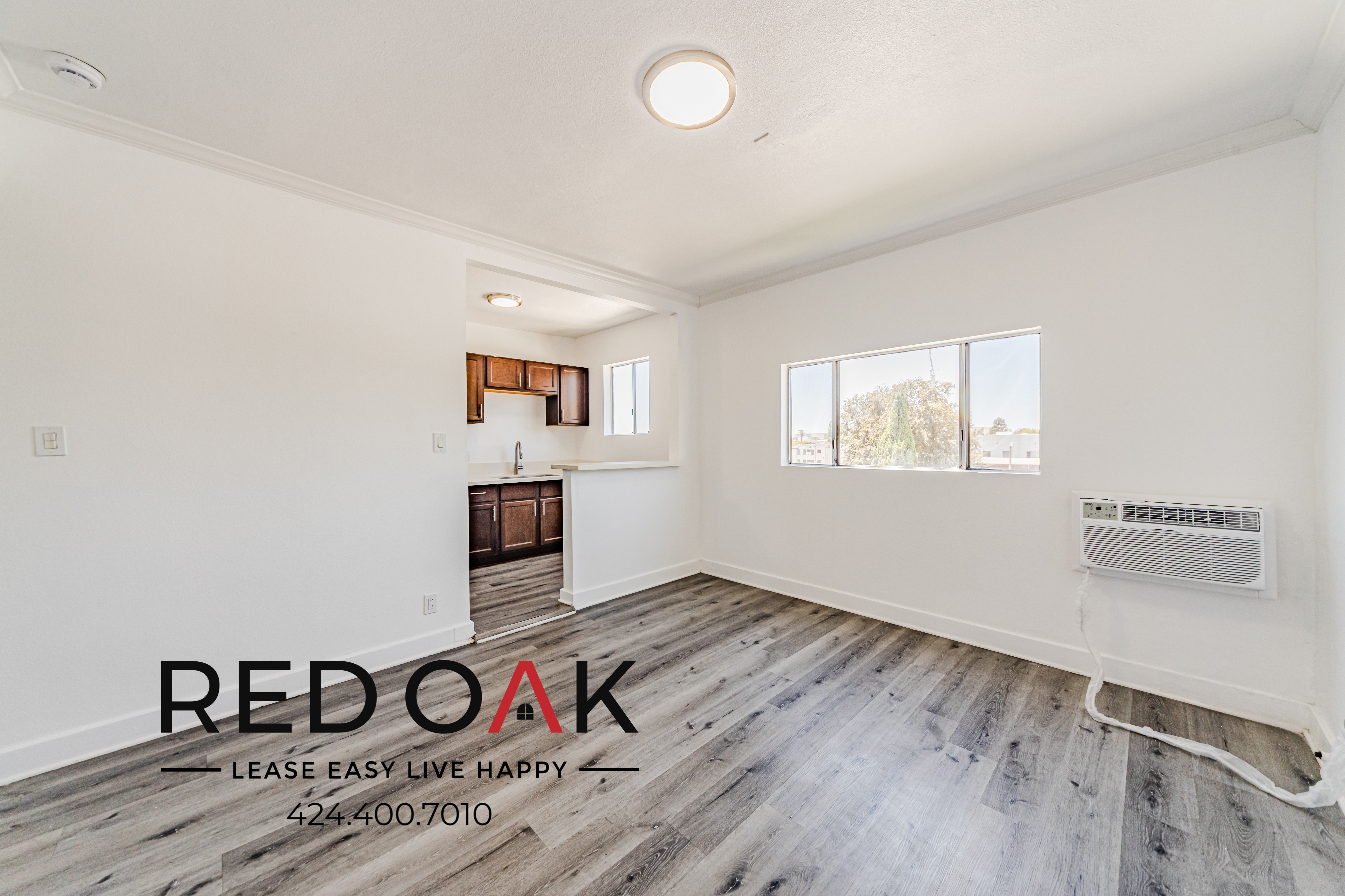 Los Angeles Condo: 4348 Lockwood Ave
