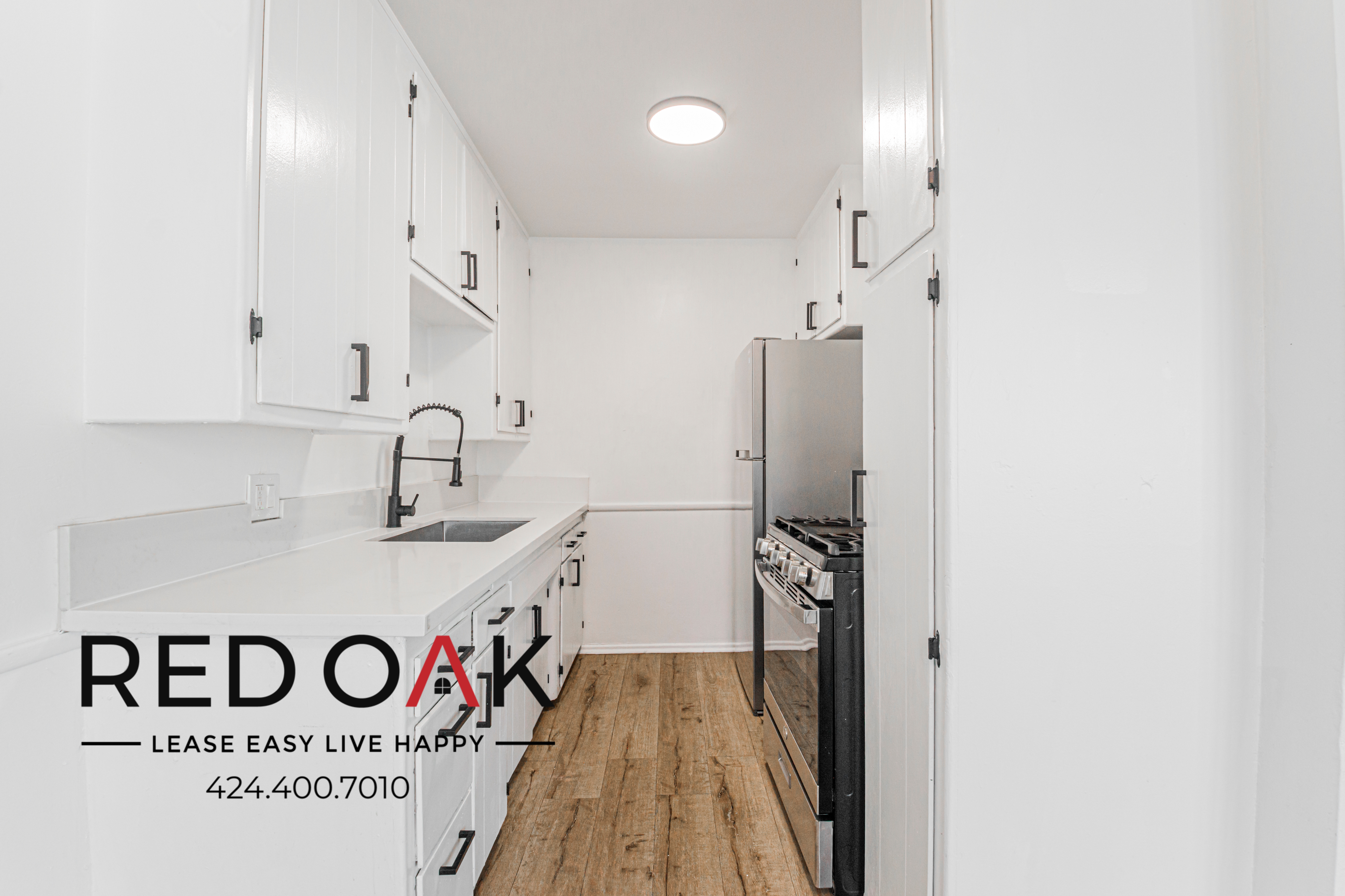 Los Angeles Condo: 820 S Gramercy Pl