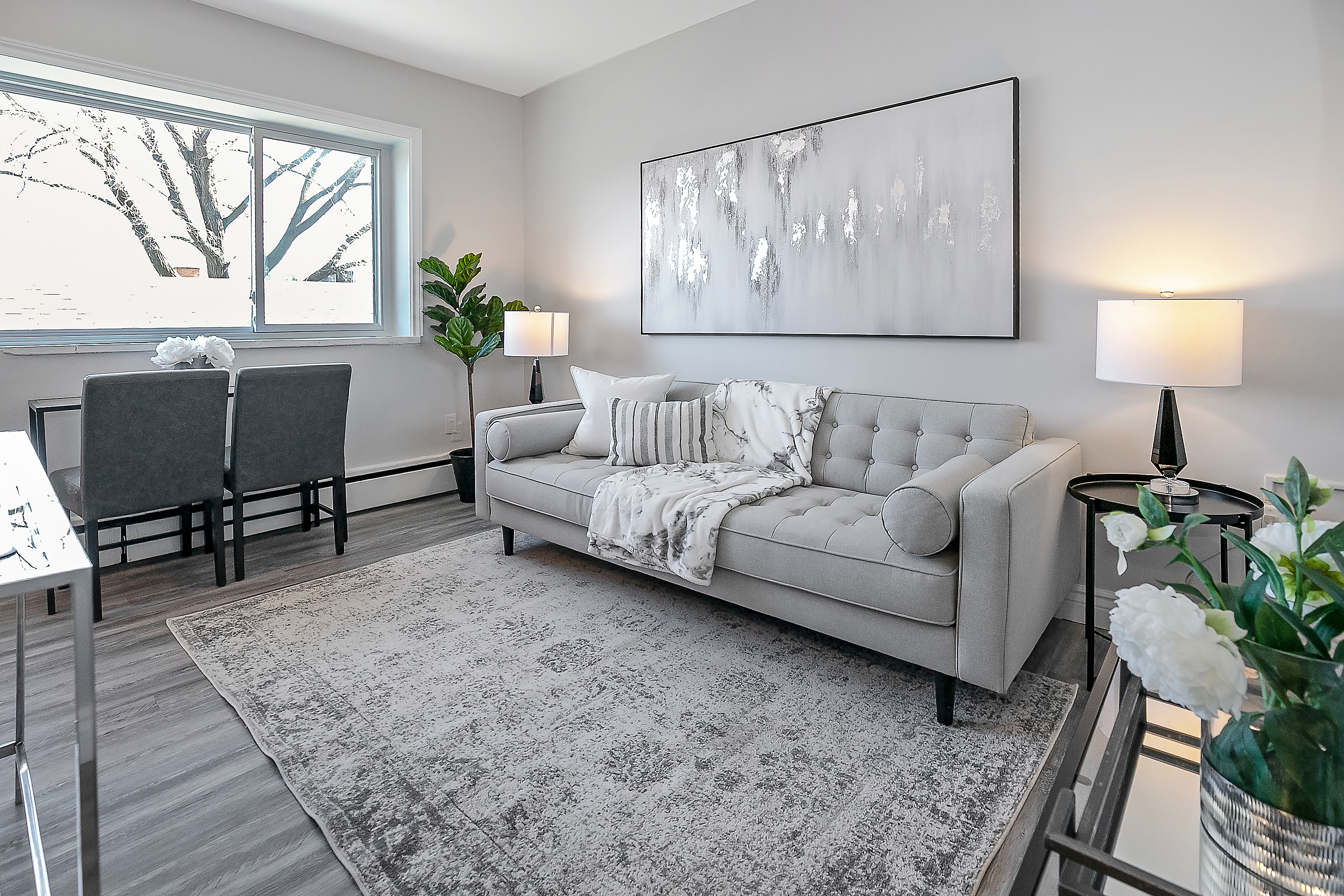 Hamilton Condo: 385 Melvin Ave