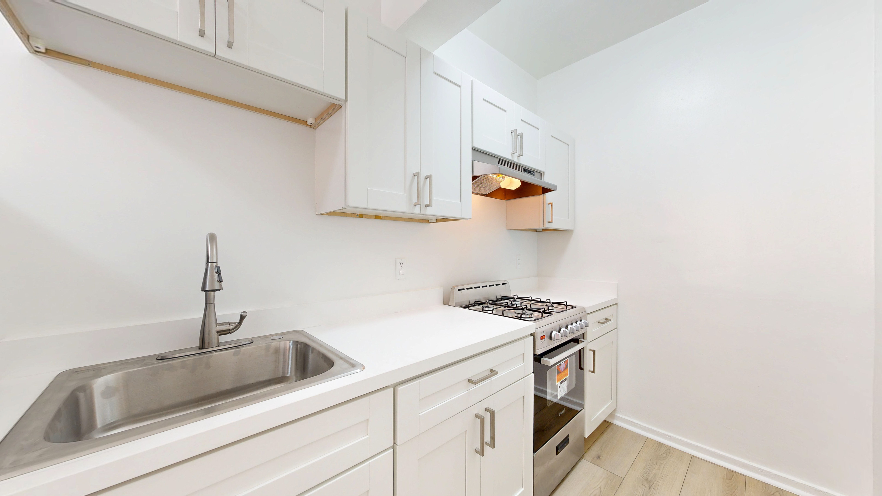 San Francisco Condo: 507 Taylor St