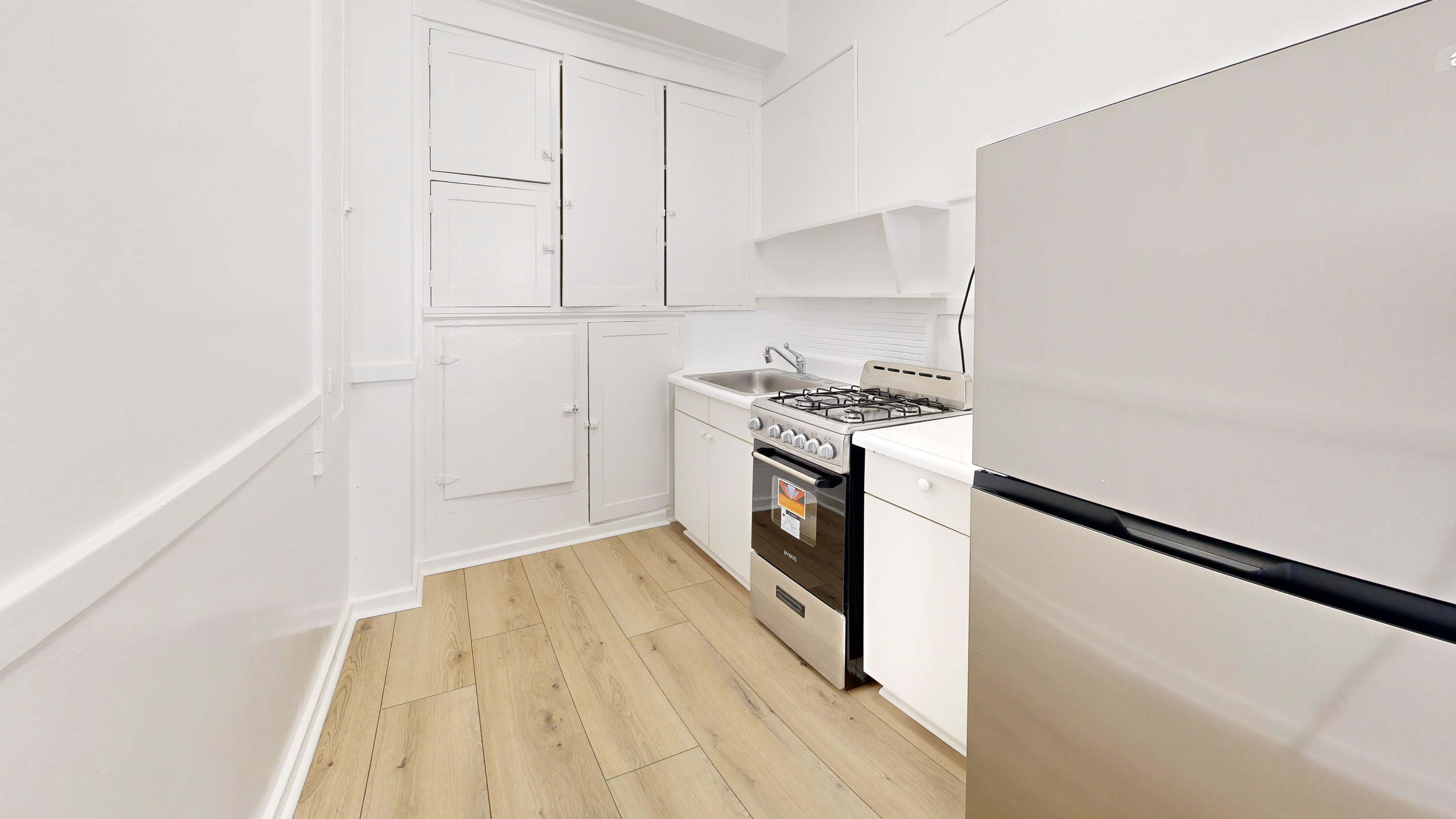 San Francisco Condo: 507 Taylor St