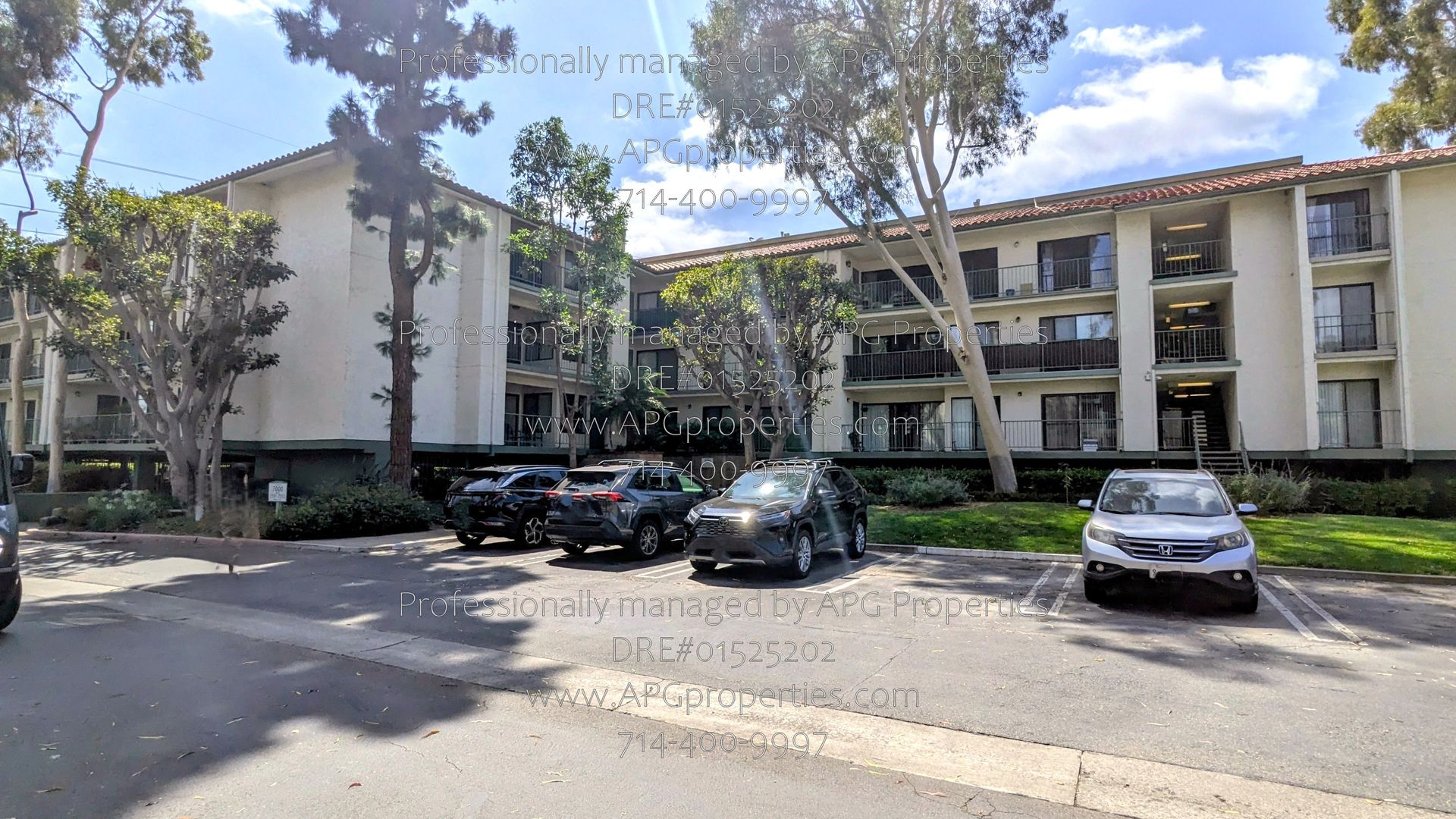 Irvine House: 7113 Apricot Dr