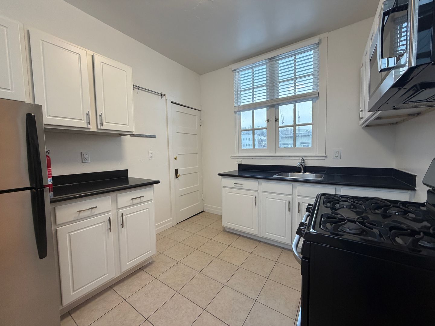 San Francisco Condo: 85 Carl Street