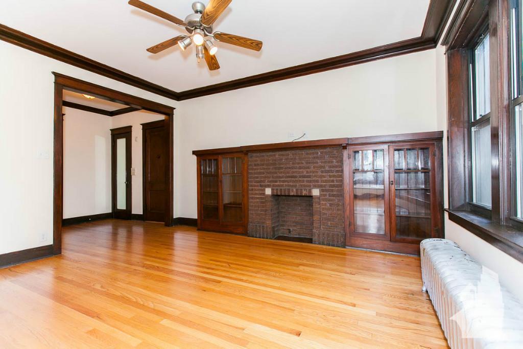 Chicago Condo: 1949 West Cuyler Avenue,