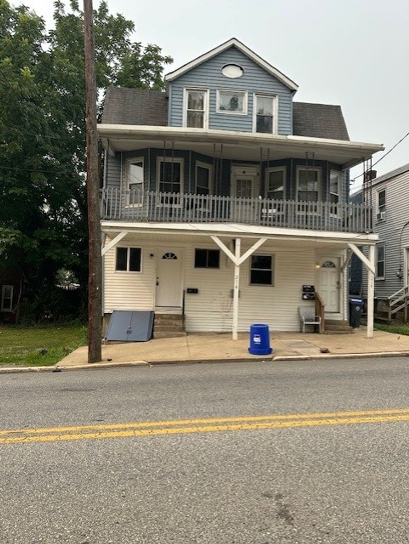Steelton Condo: 214 N Harrisburg St