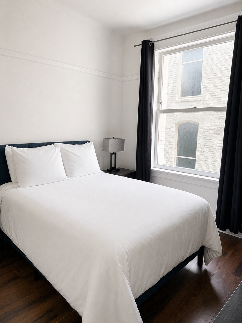 San Francisco Condo: Hotel Ikon