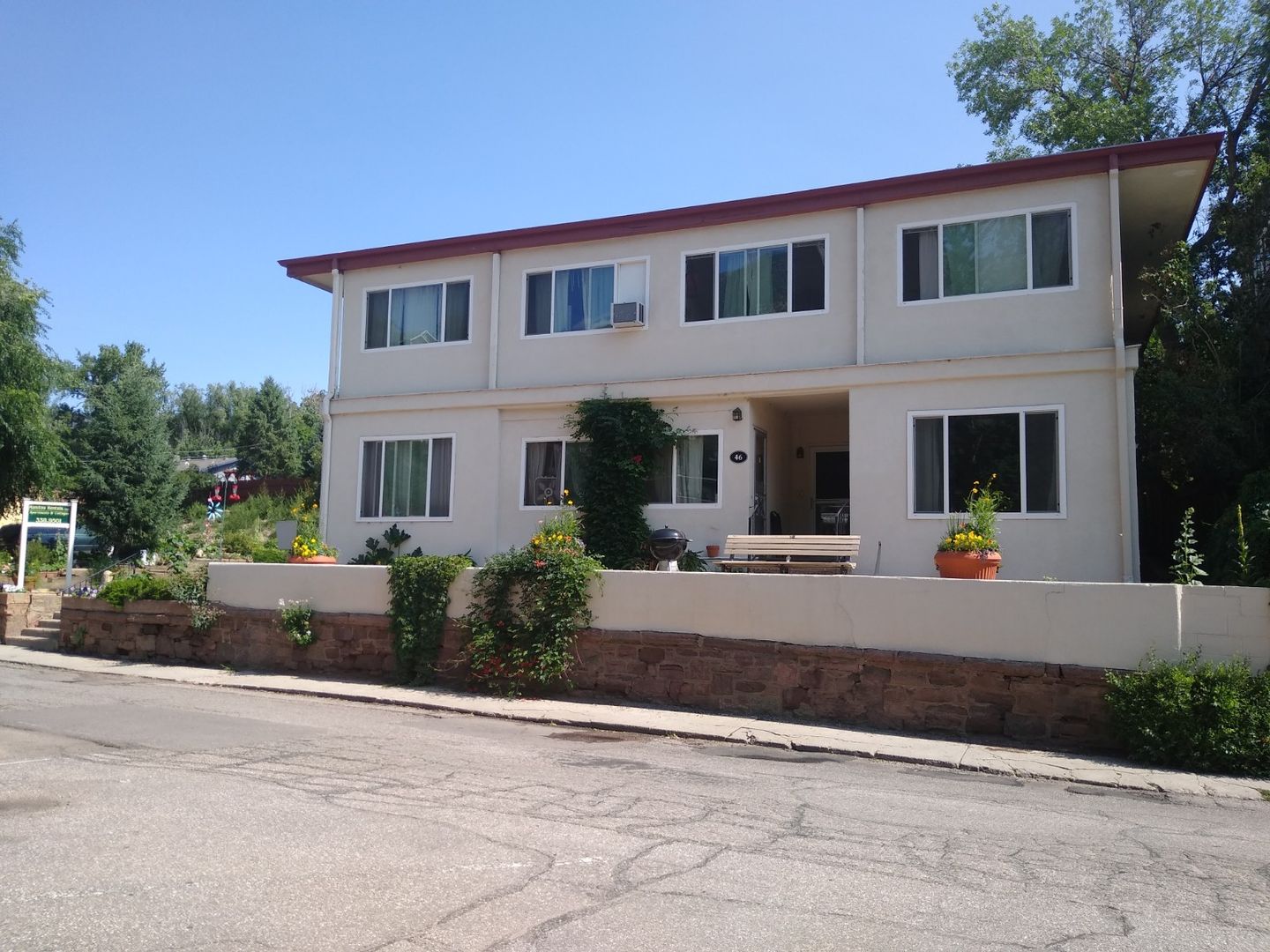 Manitou Springs Condo: 46 Park Avenue
