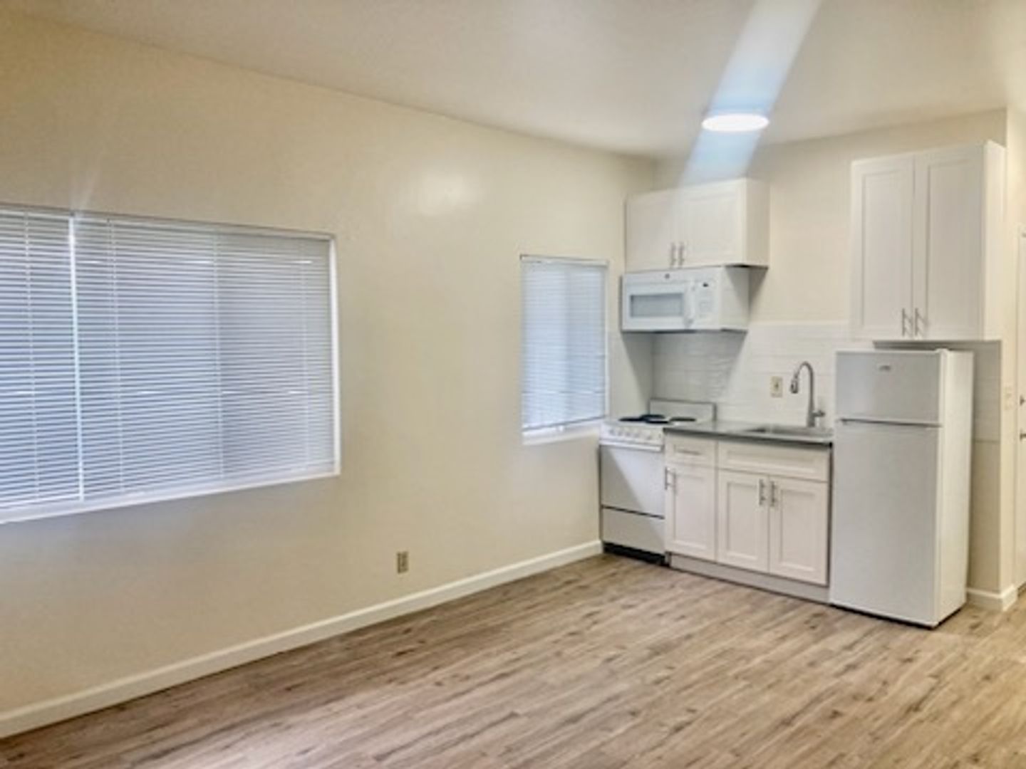 San Rafael Condo: 5 F Street