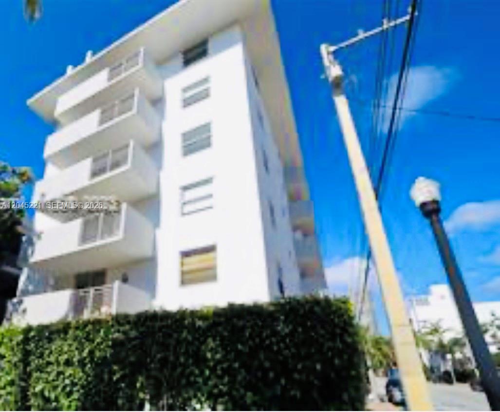 Miami Beach Condo: 360 Meridian Ave # 4A, Miami Beach FL 33139