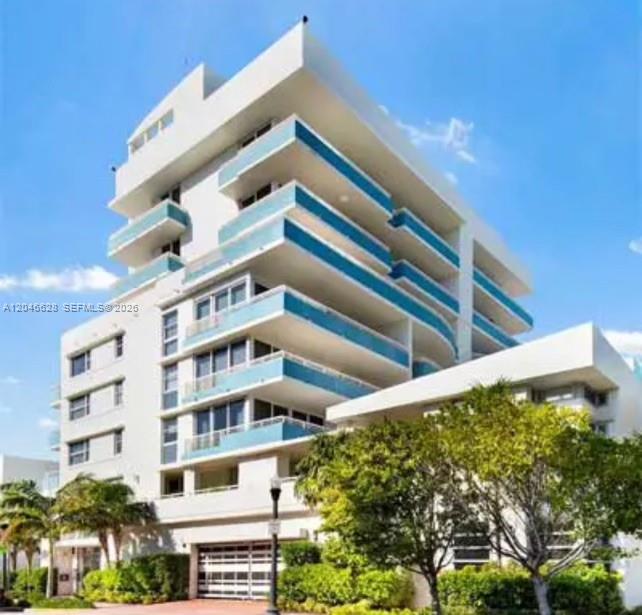 Miami Beach Condo: 200 Ocean Dr # 3C, Miami Beach FL 33139
