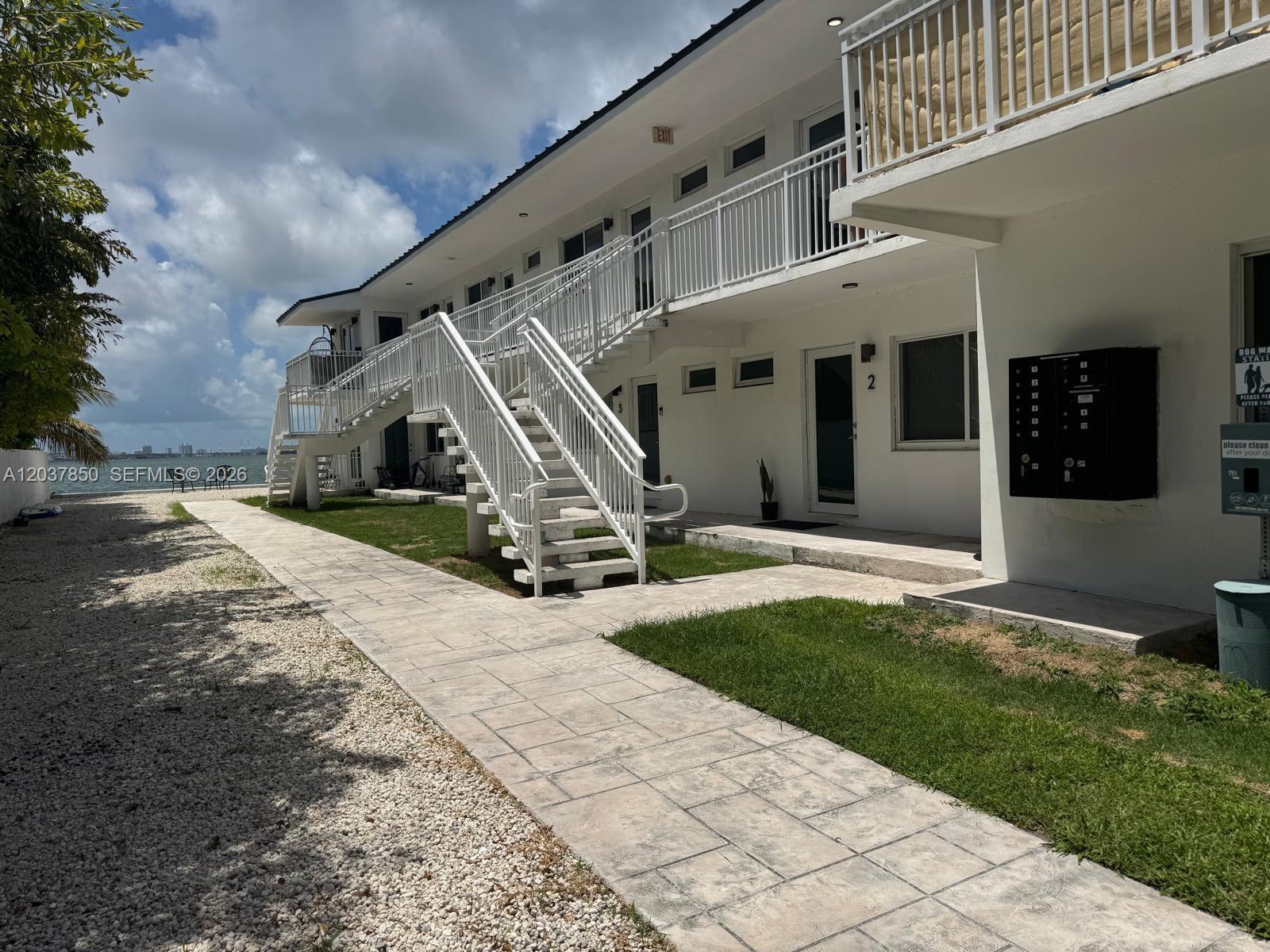 North Bay Village Condo: 1850 S Treasure Dr # 10, North Bay Village FL 33141