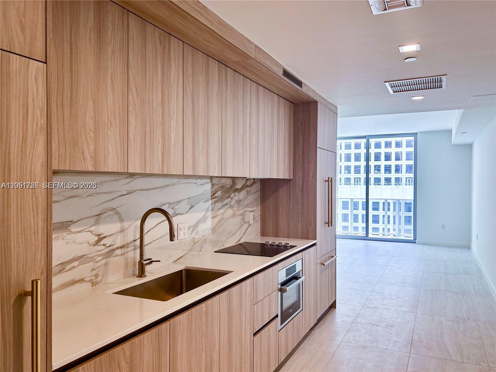Miami Condo: 77 SE 5th St # 2314, Miami FL 33131