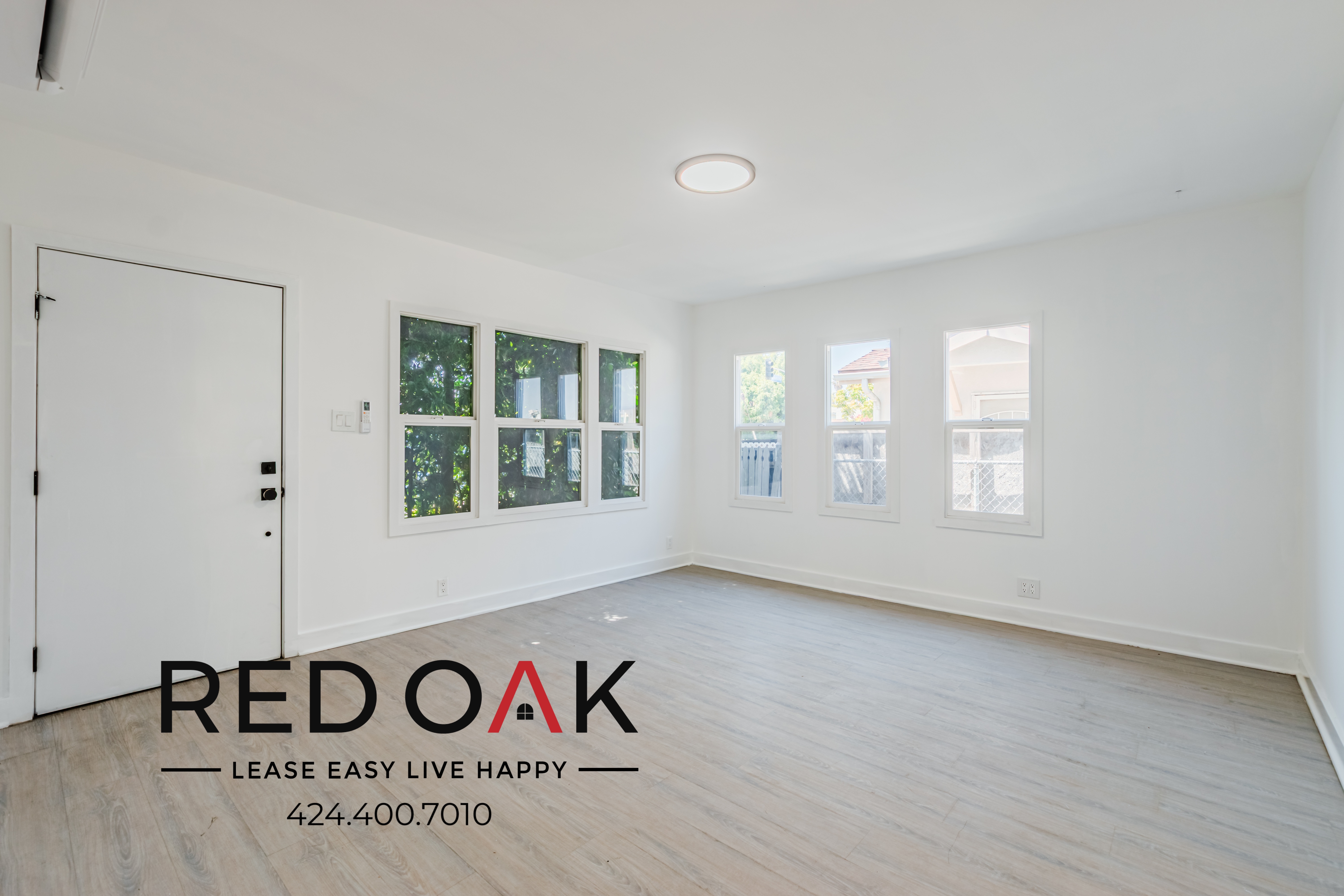 Los Angeles Condo: 328 N Kingsley Dr