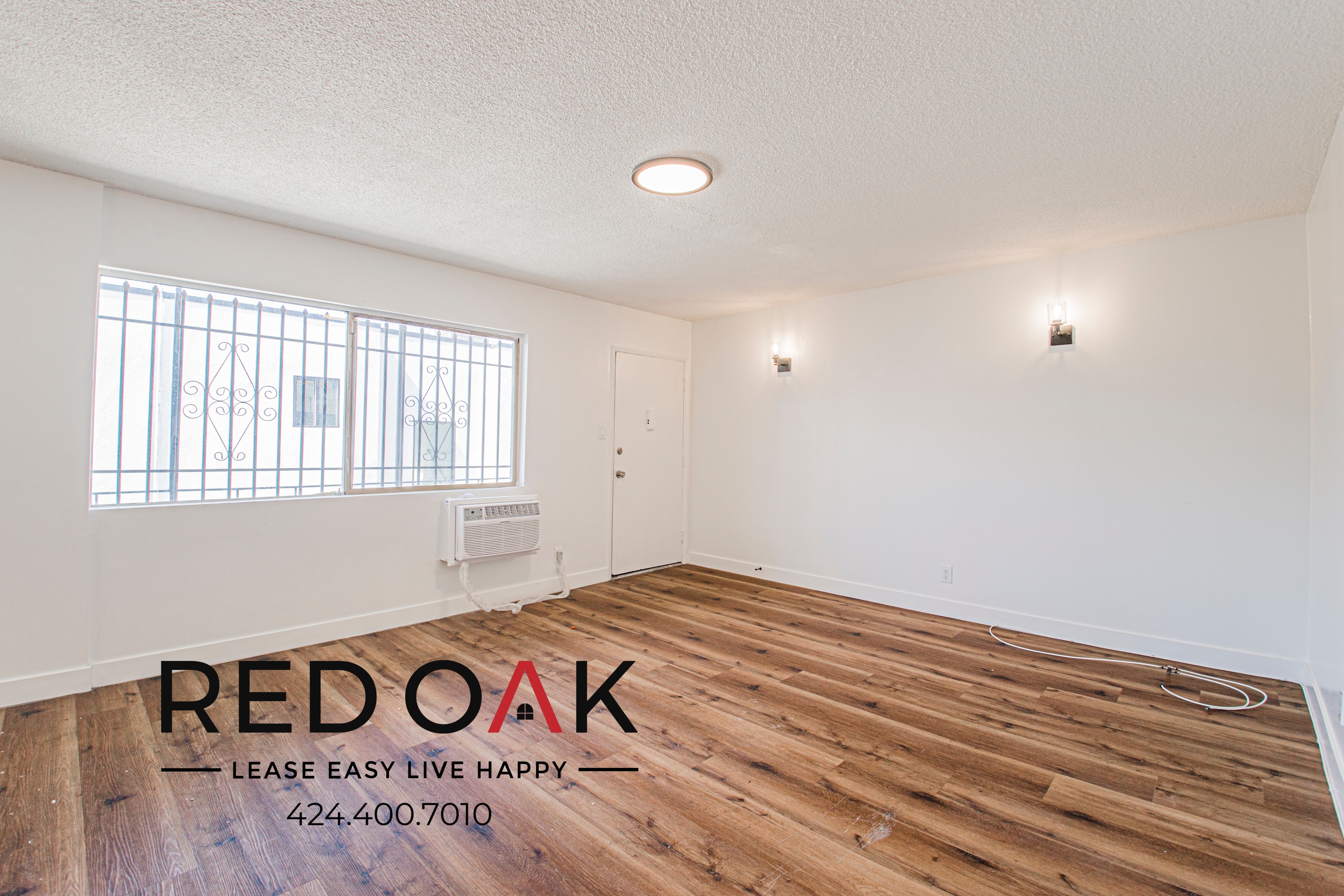 Los Angeles Condo: 1843 S Gramercy Pl