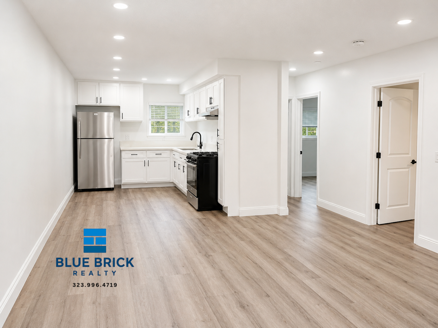 Van Nuys Condo: 5739 Halbrent Ave