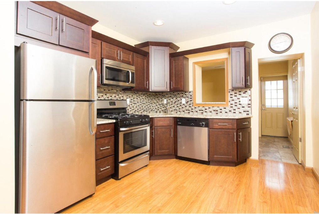 Philadelphia Townhome: 2545 Ellsworth St