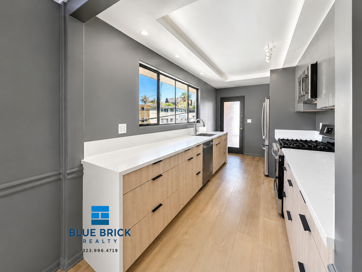 Los Angeles Condo: 3520 W 5th St