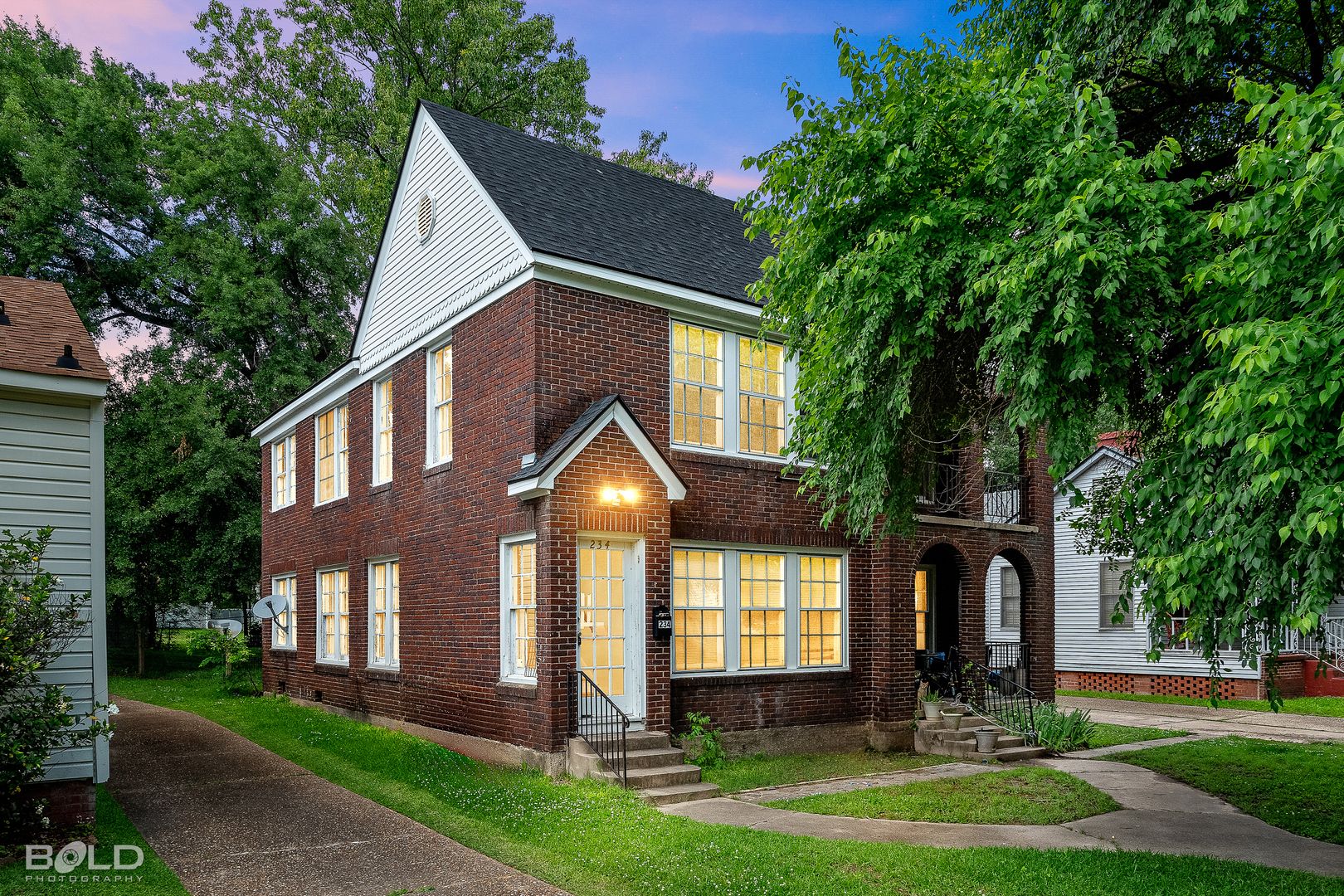 Shreveport House: 234 Boulevard Street