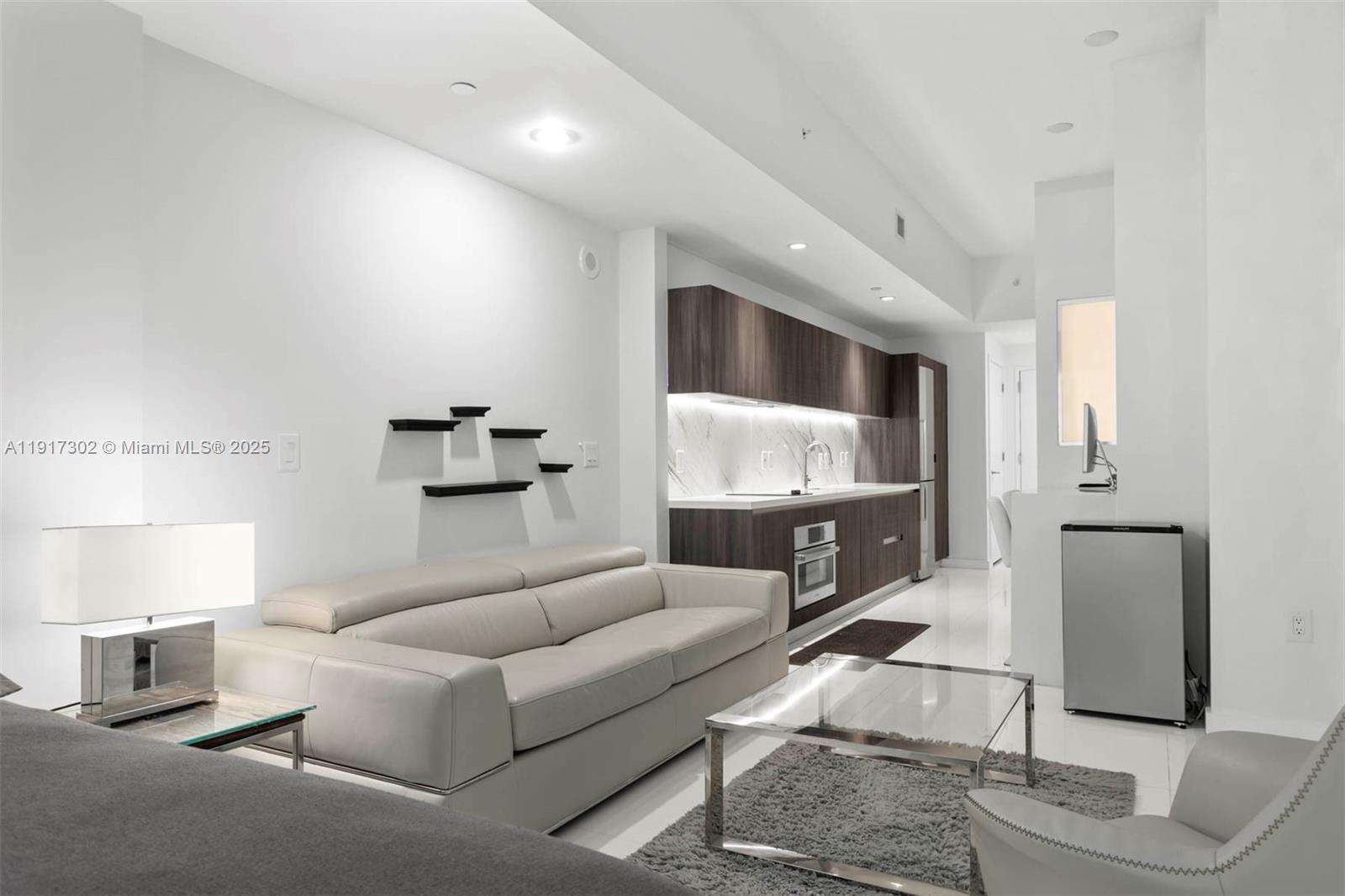 Miami Condo: 851 NE 1st Ave # 300, Miami FL 33132