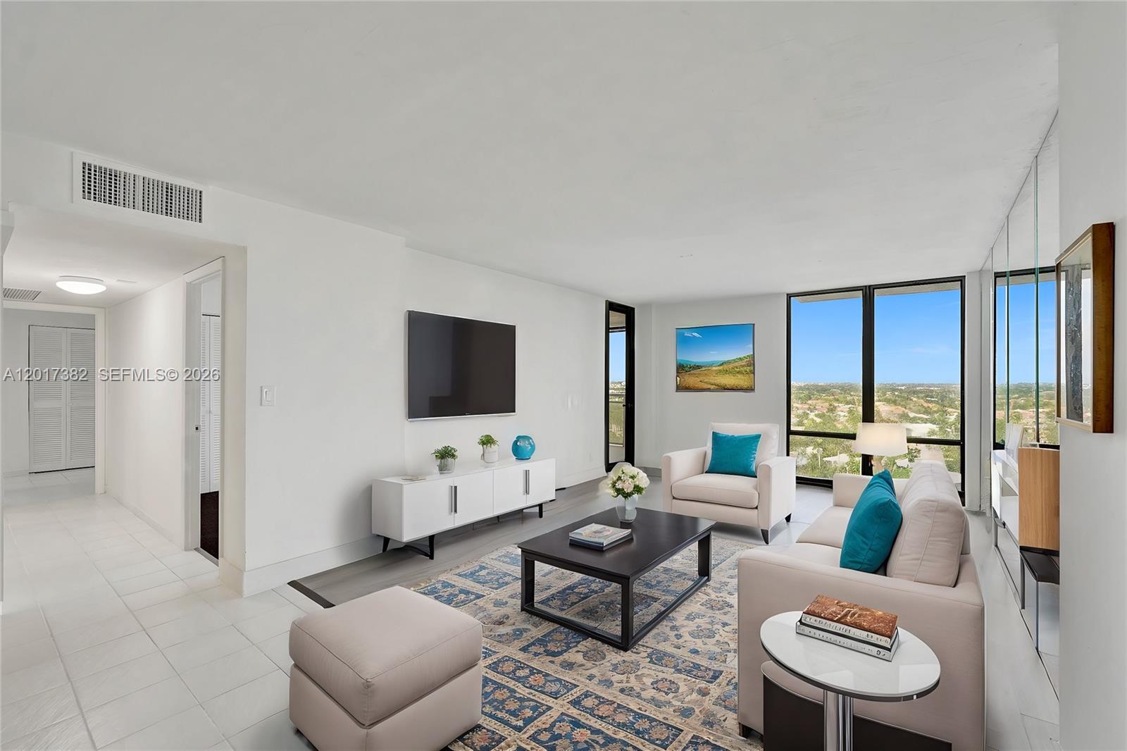 Hollywood Condo: 1600 S Ocean Dr # 16B, Hollywood FL 33019