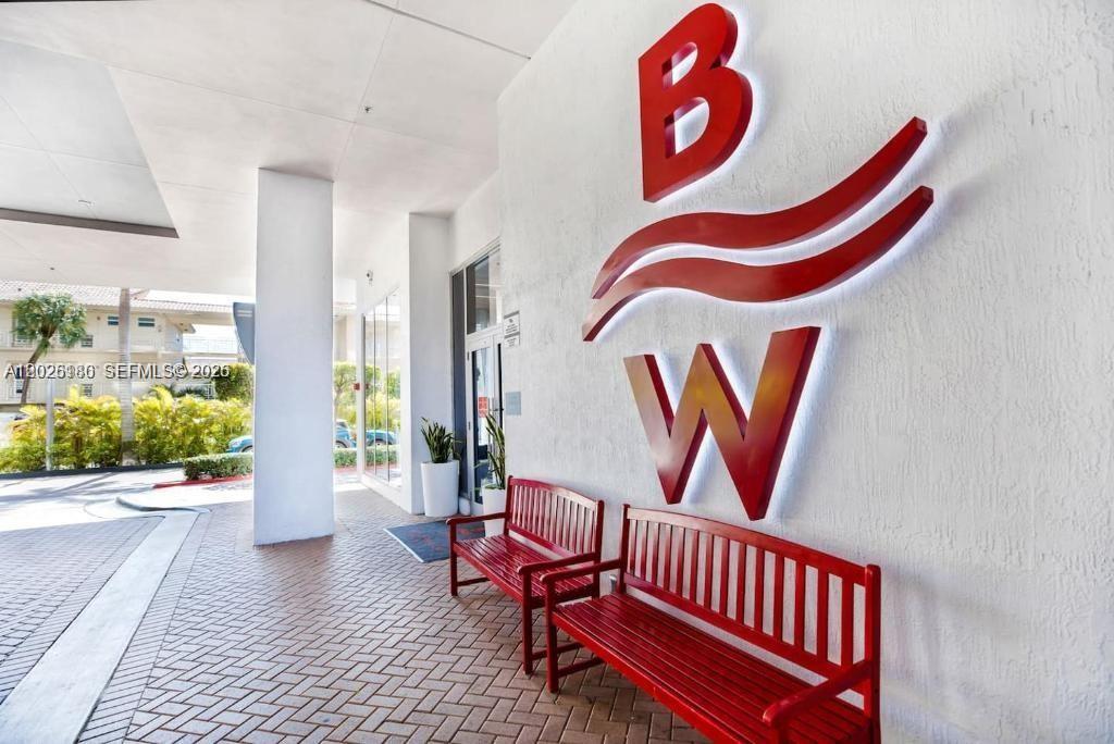 Hallandale Beach Condo: 2602 E E HALLADALE # T3105, Hallandale Beach FL 33009