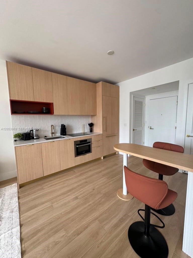 Miami Condo: 90 NE 32nd St # 811, Miami FL 33137