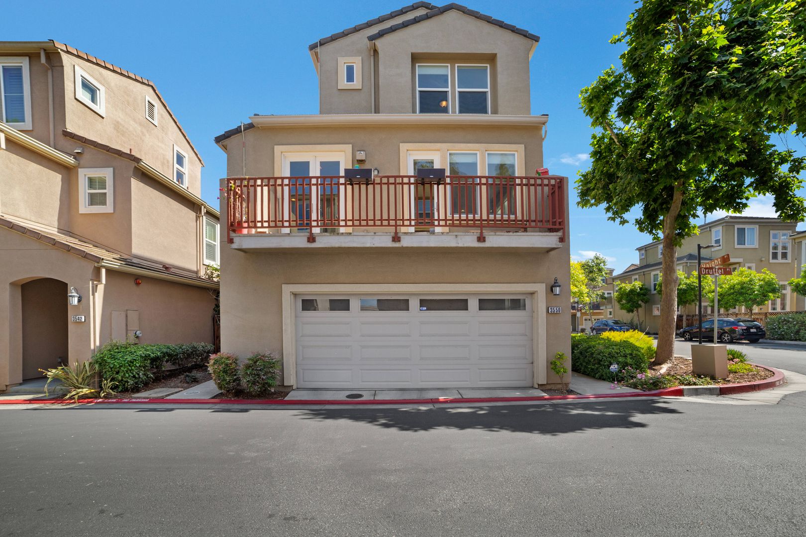 Santa Clara House: 3550 Druffel Pl