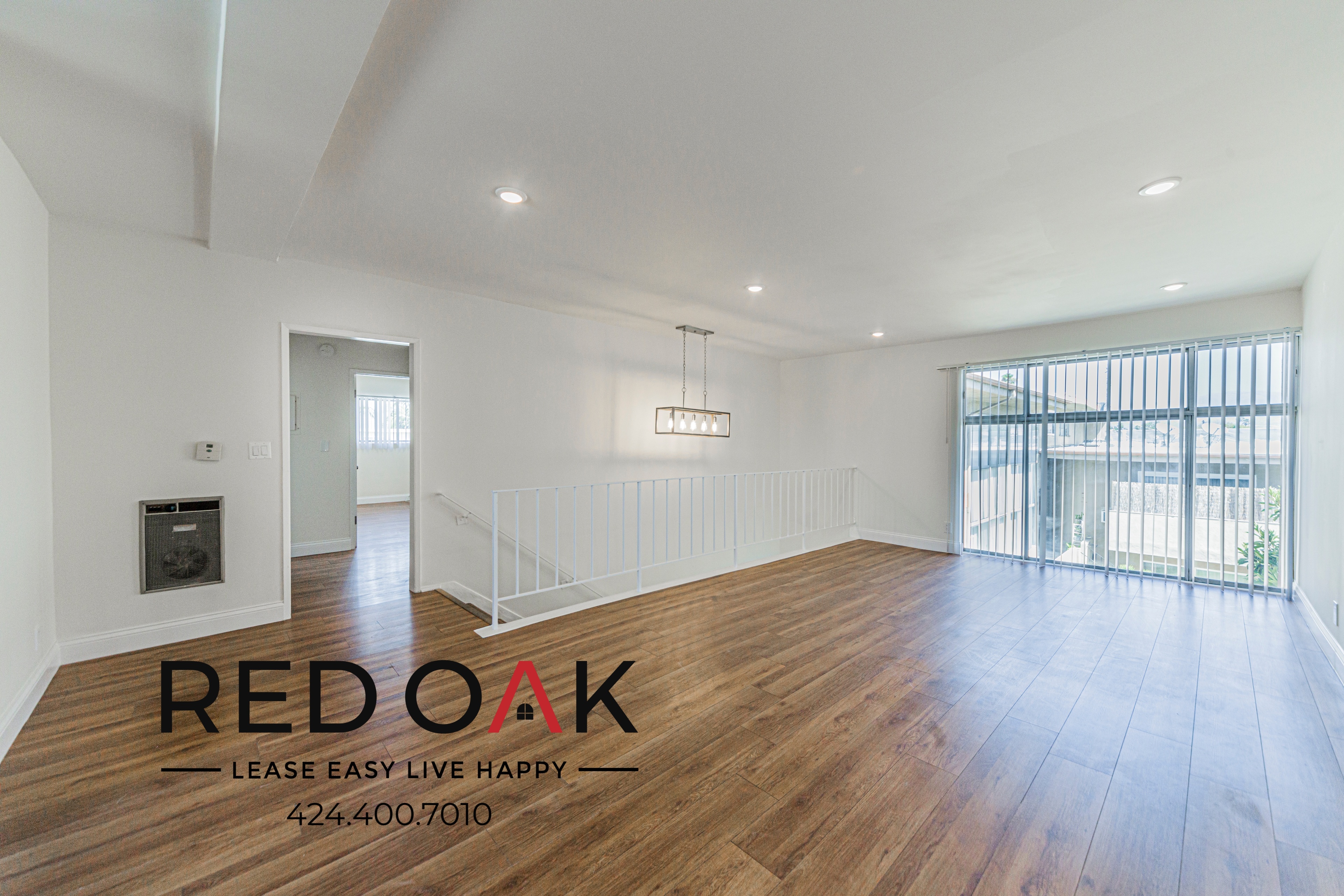 Canoga Park Condo: 21700 Roscoe Blvd