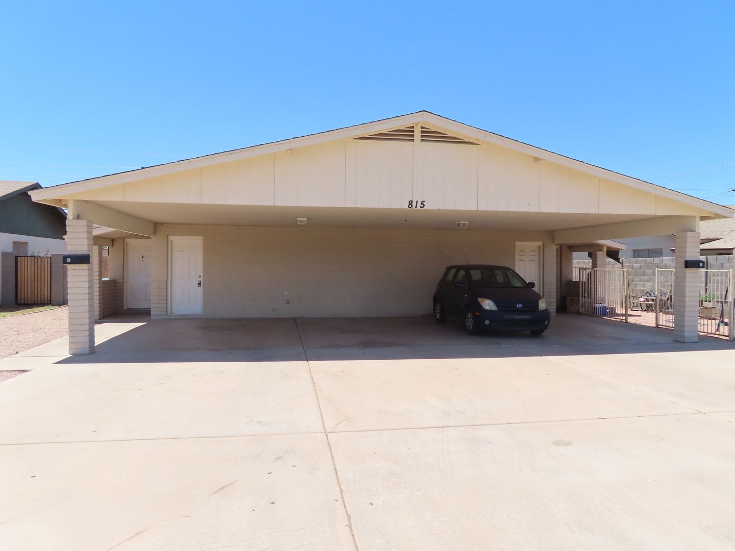 Mesa Condo: 815 E. 4th Place