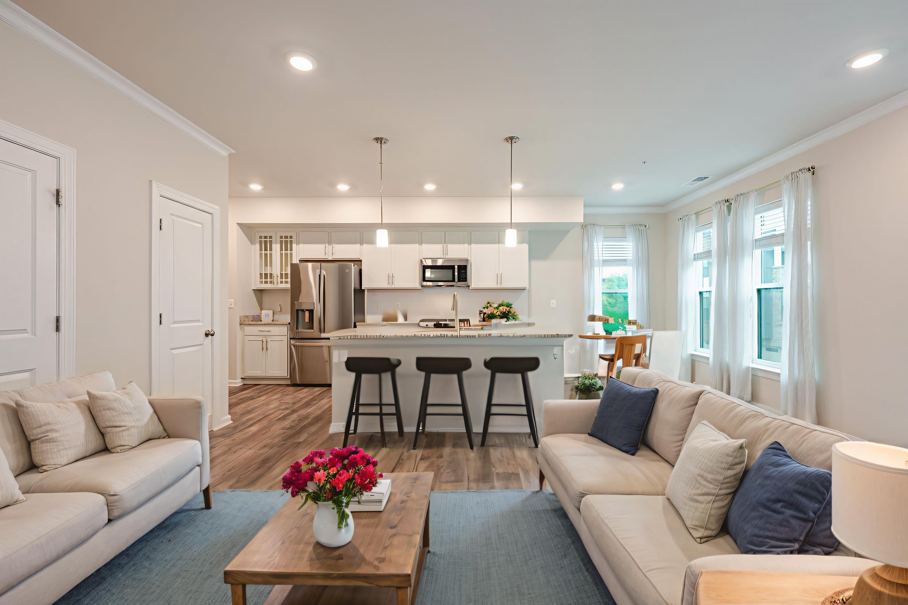 Alexandria House: 2401 Stella Pl