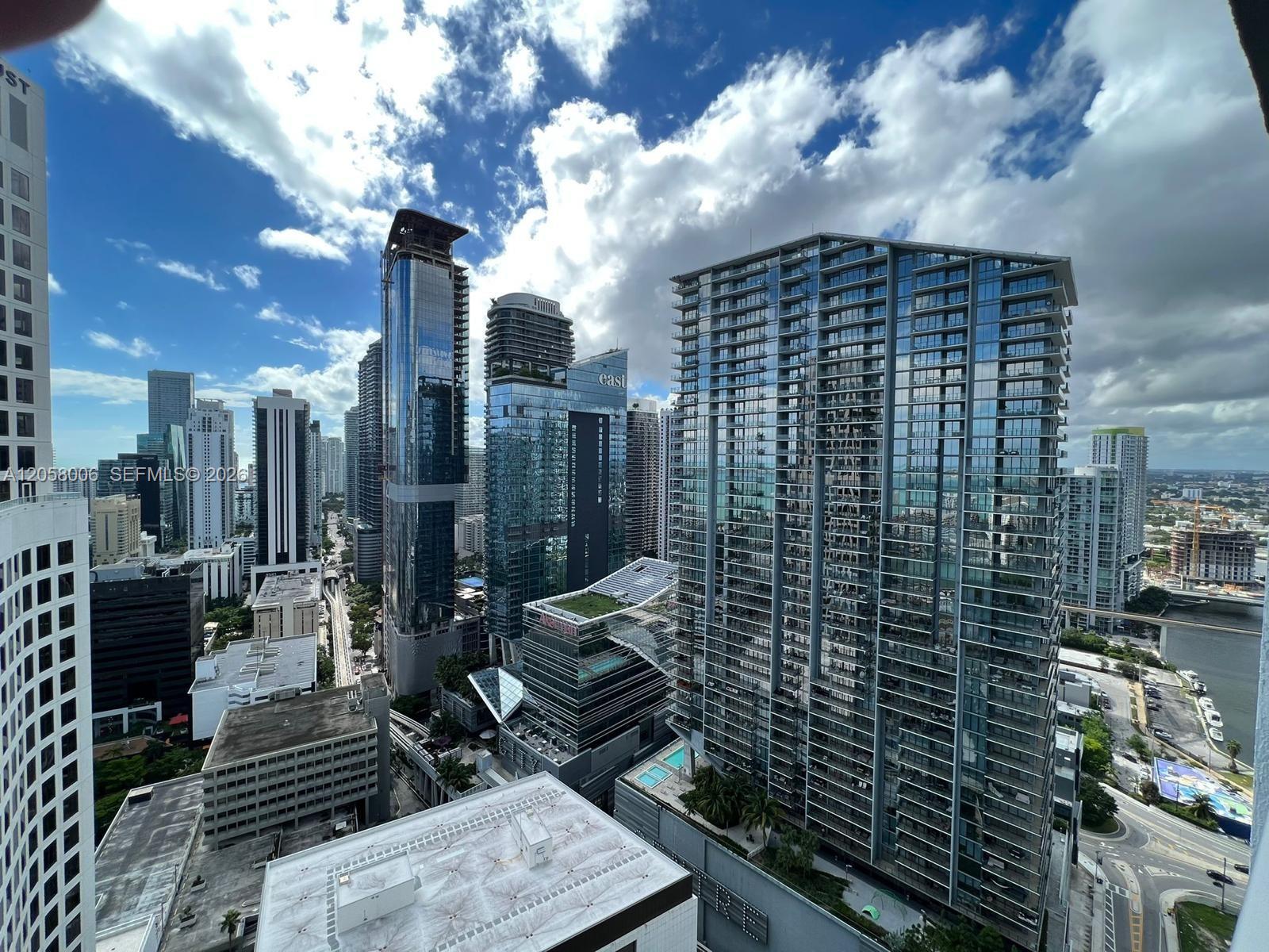 Miami Condo: 55 SE 6th St # 3906W, Miami FL 33131