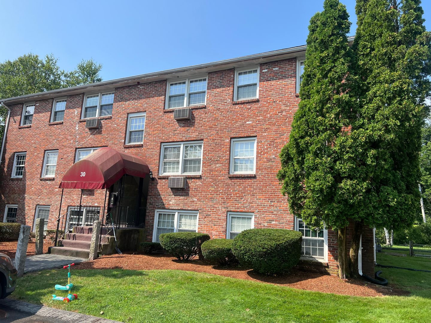 Methuen Condo: 50 Danbury Drive - -13