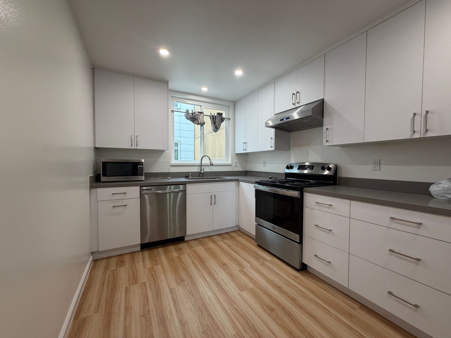 San Francisco Condo: 1010 Anza Street