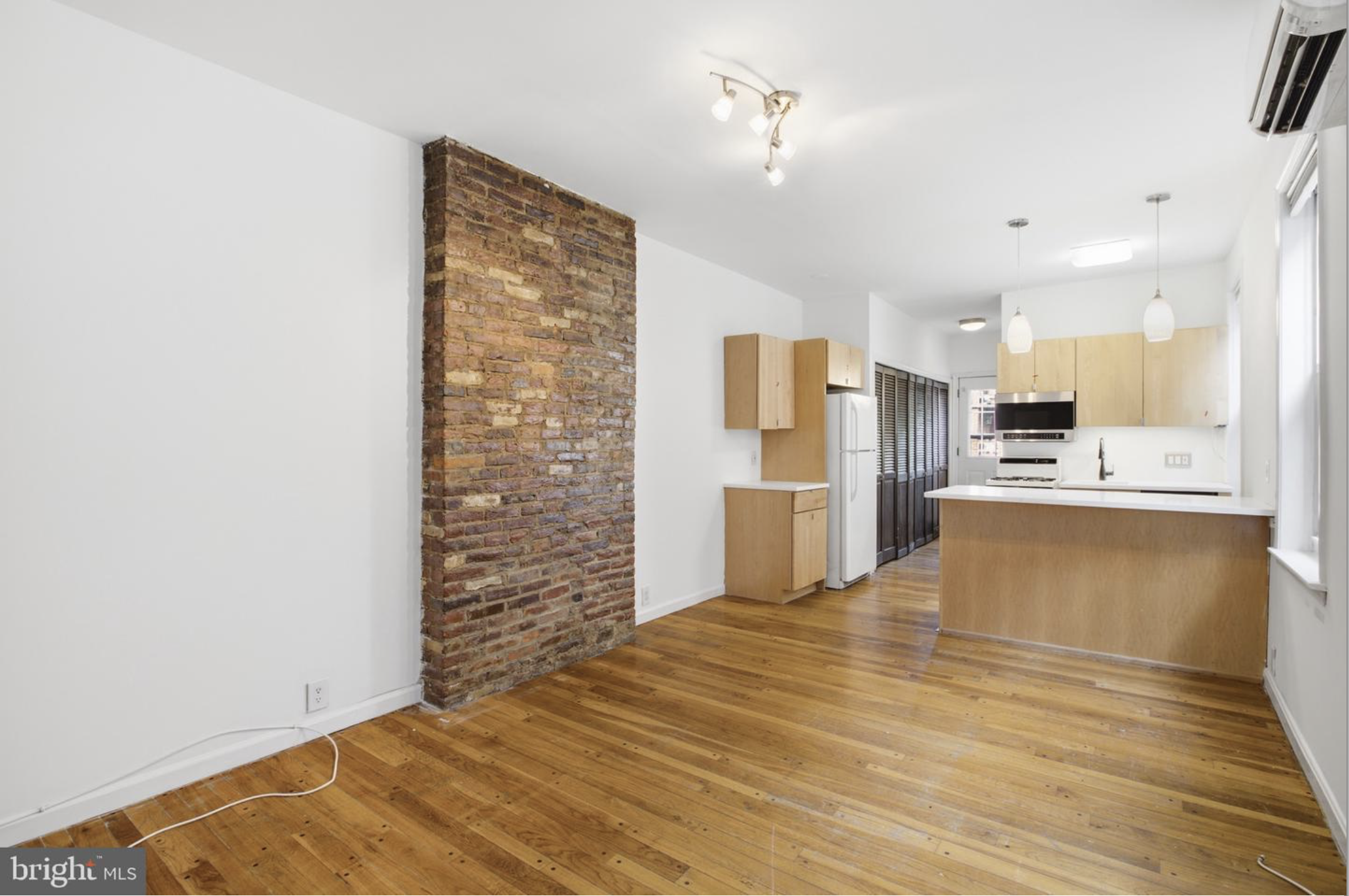 Philadelphia Condo: 747-00 S 2nd St