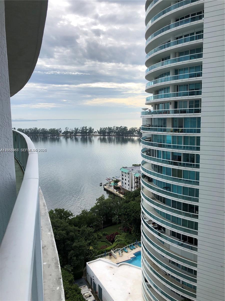 Miami Condo: 2101 Brickell Ave # 1611, Miami FL 33129