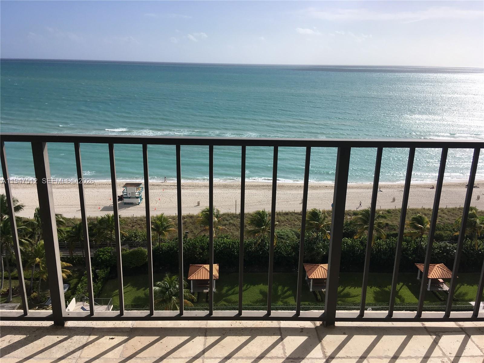 Miami Beach Condo: 2625 Collins Ave # 1407, Miami Beach FL 33140