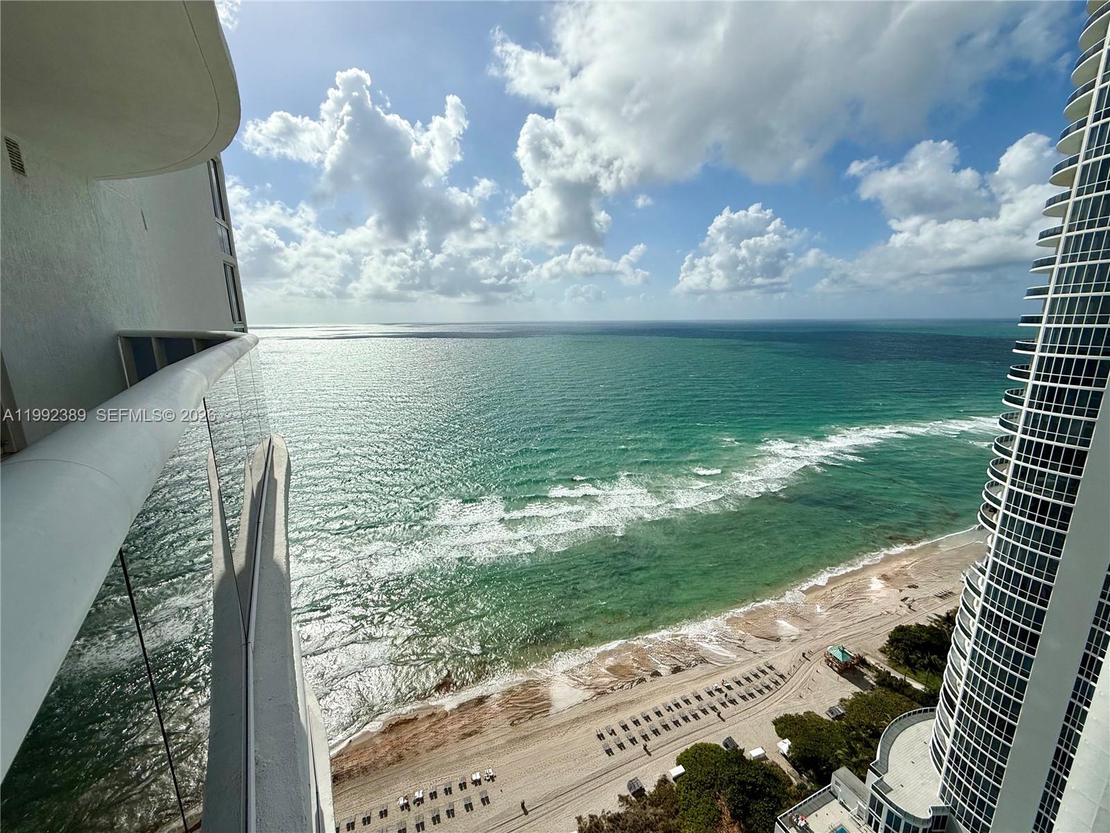 Sunny Isles Beach Condo: 15901 Collins Ave # 2802, Sunny Isles Beach FL 33160