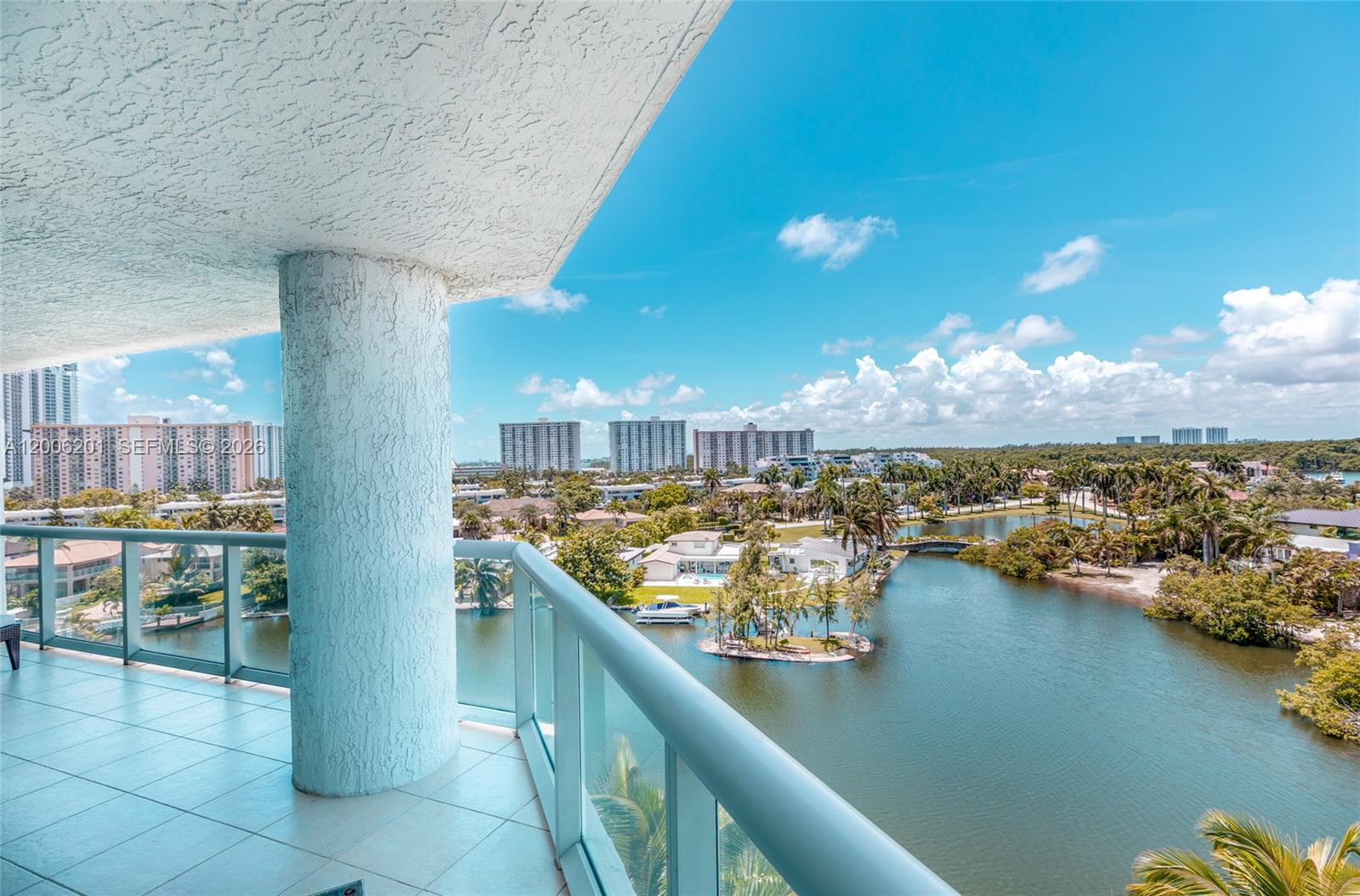 Sunny Isles Beach Condo: 16500 Collins Ave # 655, Sunny Isles Beach FL 33160