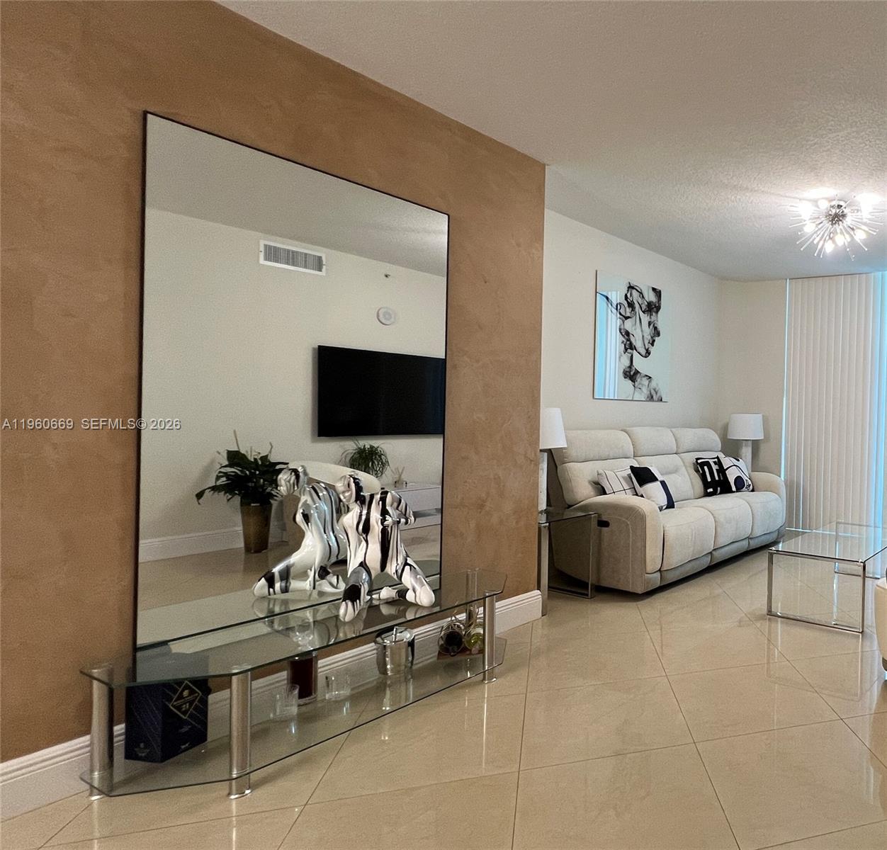 Sunny Isles Beach Condo: 16699 Collins Ave # 4204, Sunny Isles Beach FL 33160