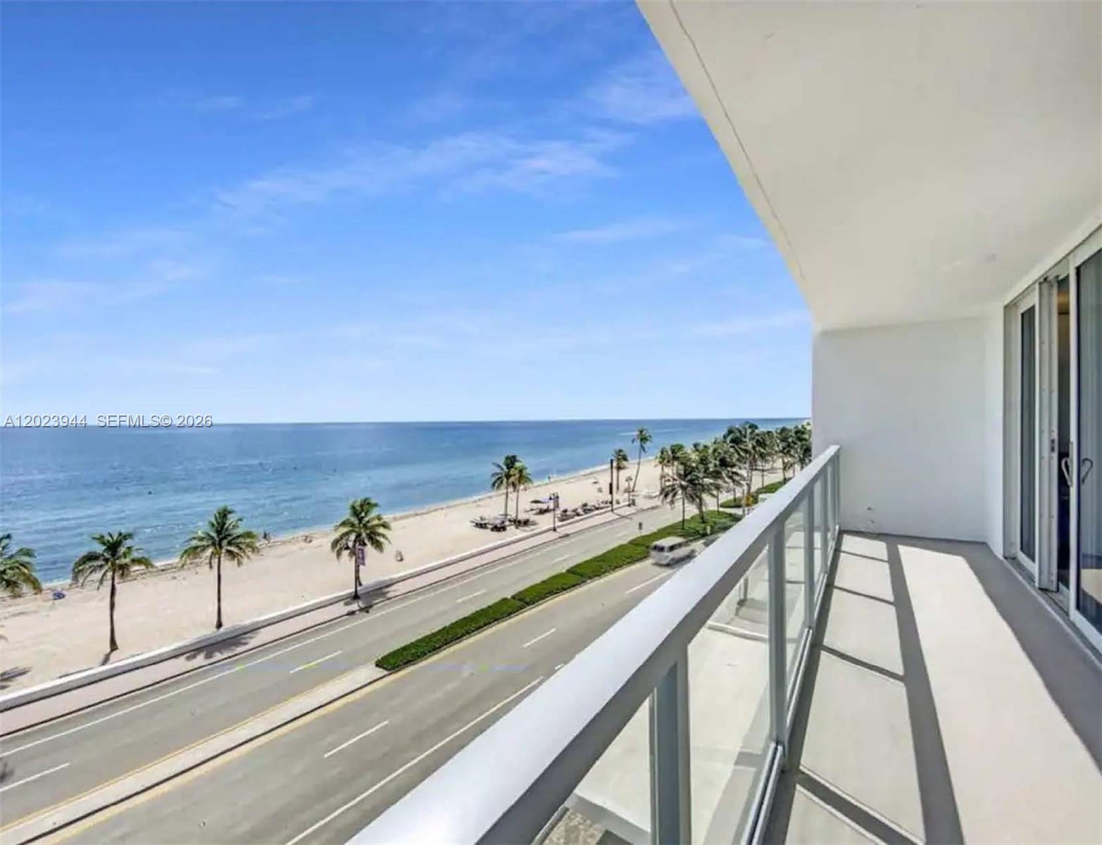 Fort Lauderdale Condo: 209 N Fort Lauderdale Beach Blvd # 5B, Fort Lauderdale FL 33304