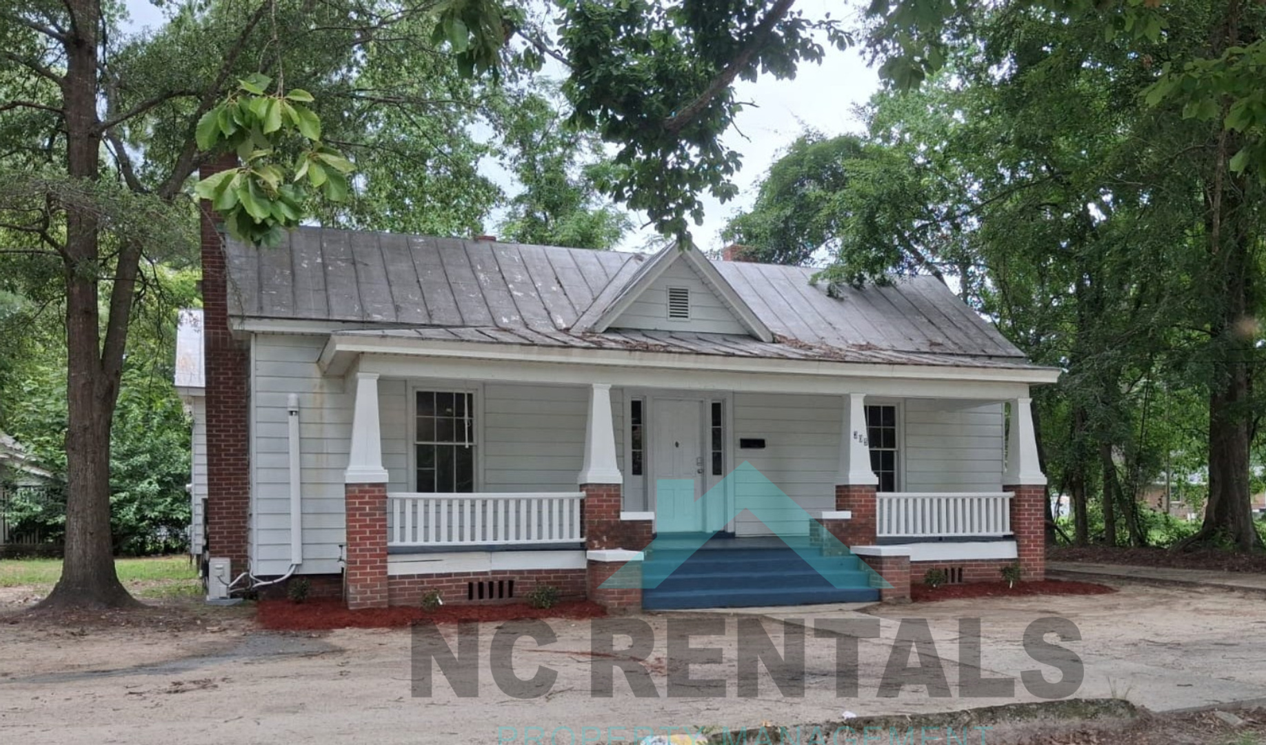 Elm City Condo: 307 N Parker St